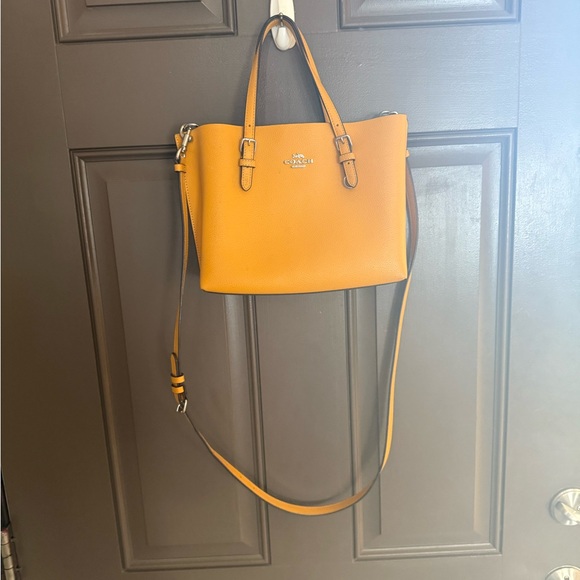 Like New Coach Mustard Yellow Leather Tote Bag - Picture 2 of 2